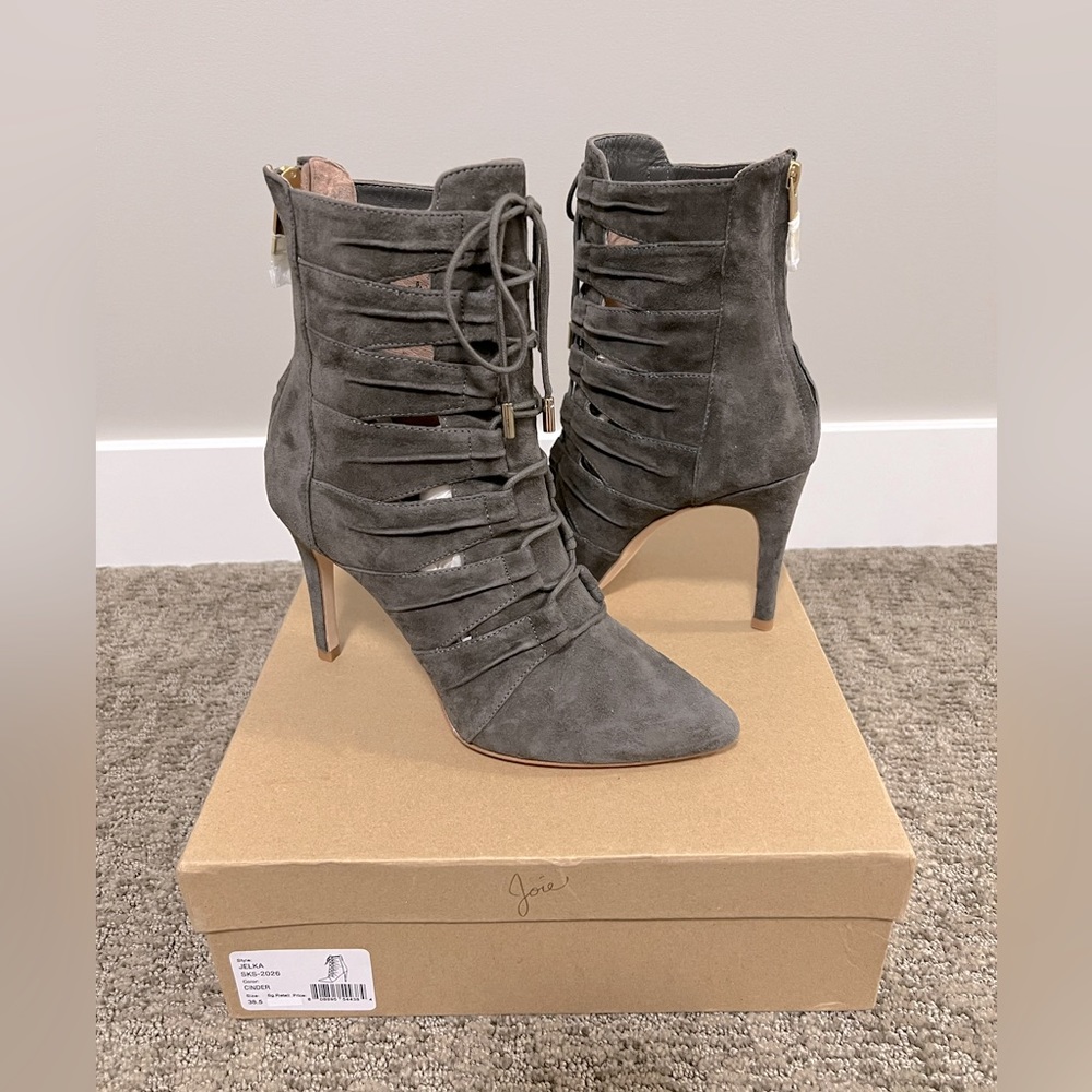 NWT Joie booties